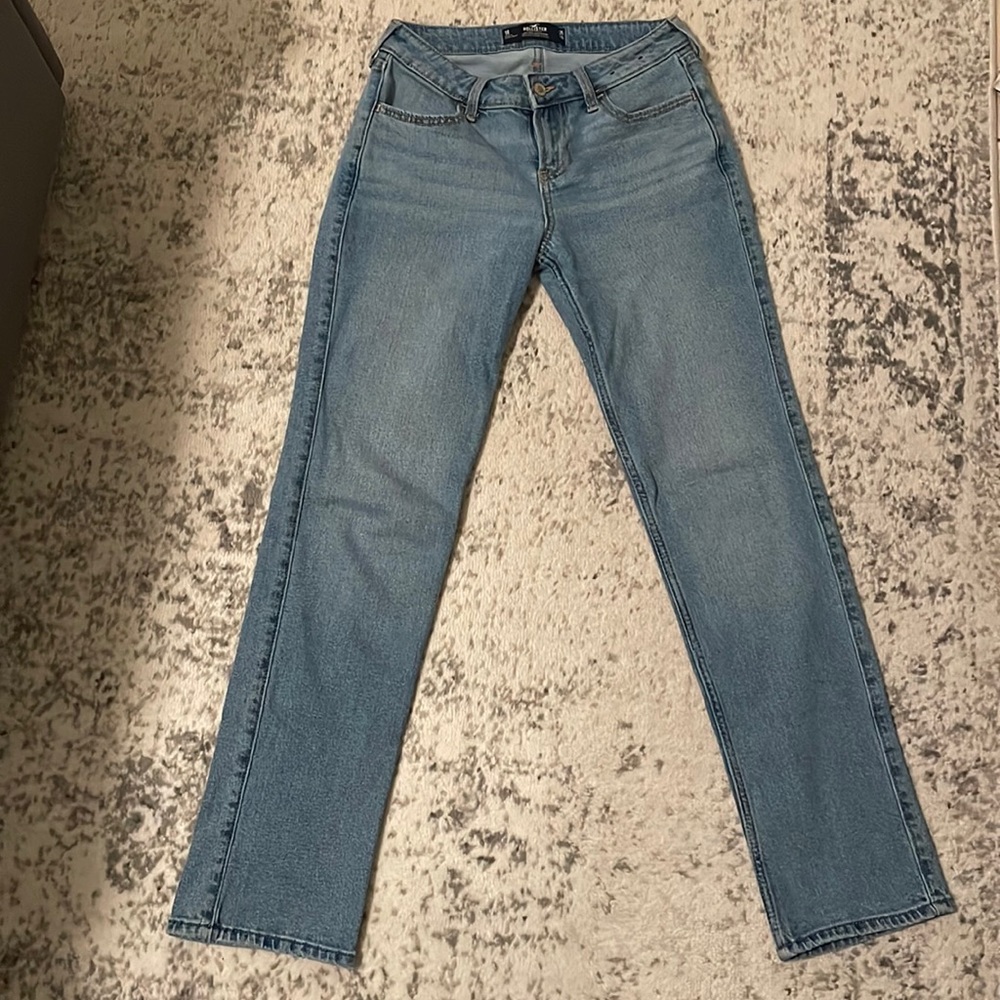 Hollister low-rise boyfriend jeans